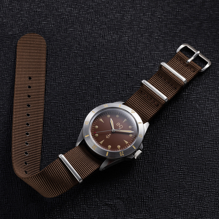 BND’s new Neo-Vintage Diver Brown2